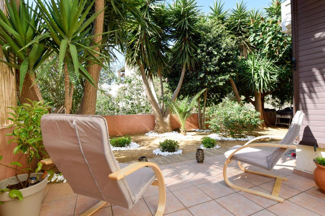 Relaxingardenapt Hania